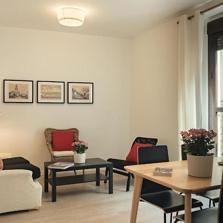 Apartamentos San Pedro Sevilla Exteriör bild