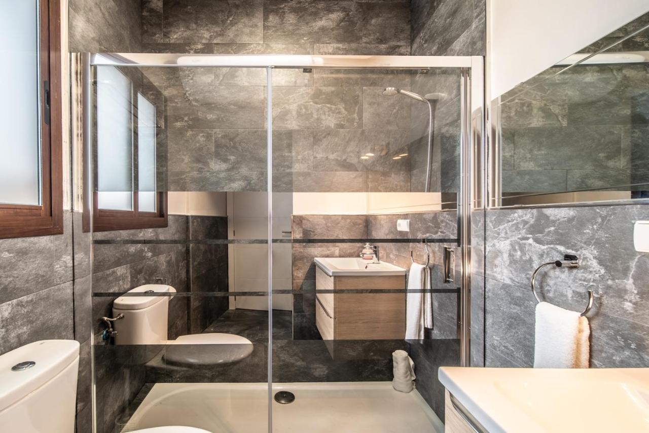 Apartamentos San Pedro Sevilla Exteriör bild