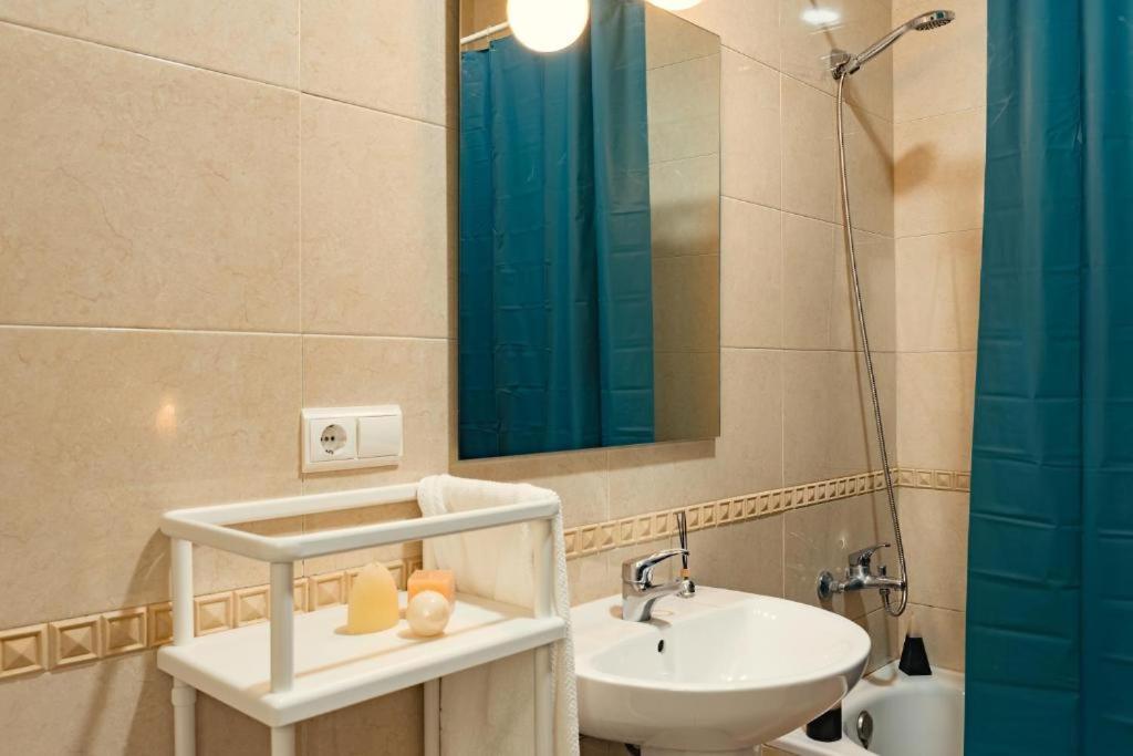 Apartamentos San Pedro Sevilla Exteriör bild