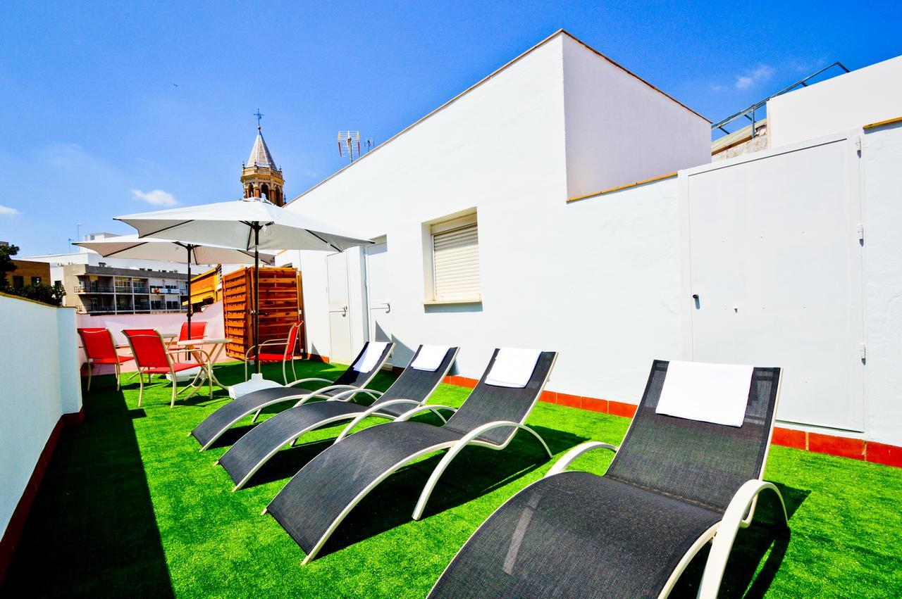 Apartamentos San Pedro Sevilla Exteriör bild